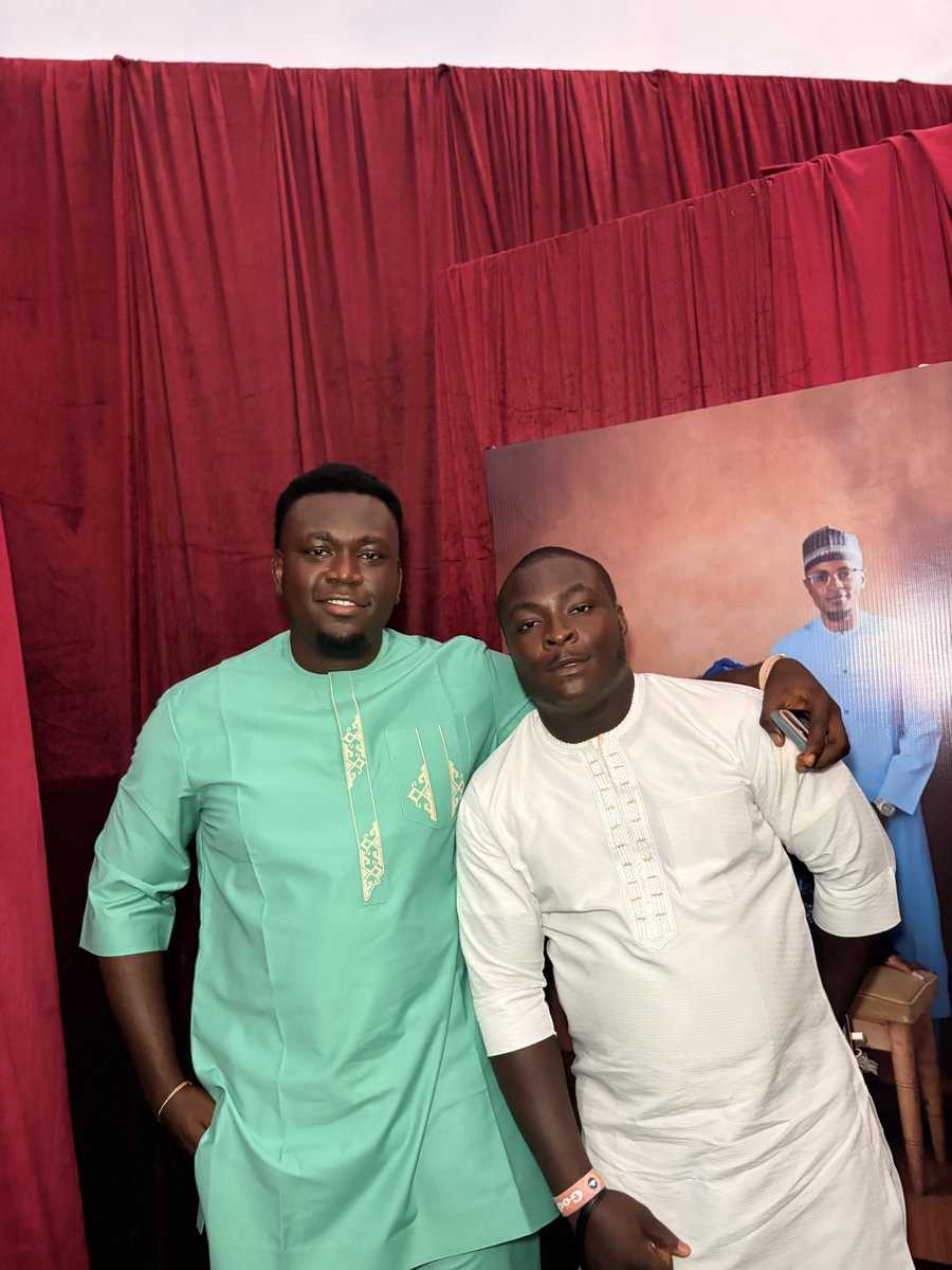ayomidedaddyj's tweet photo. Wedding Guest #becomingthedabiris

Congratulations my guy @dabiri_adewale ❤️

📸:@deyola_a https://t.co/kMwr07Uvgl