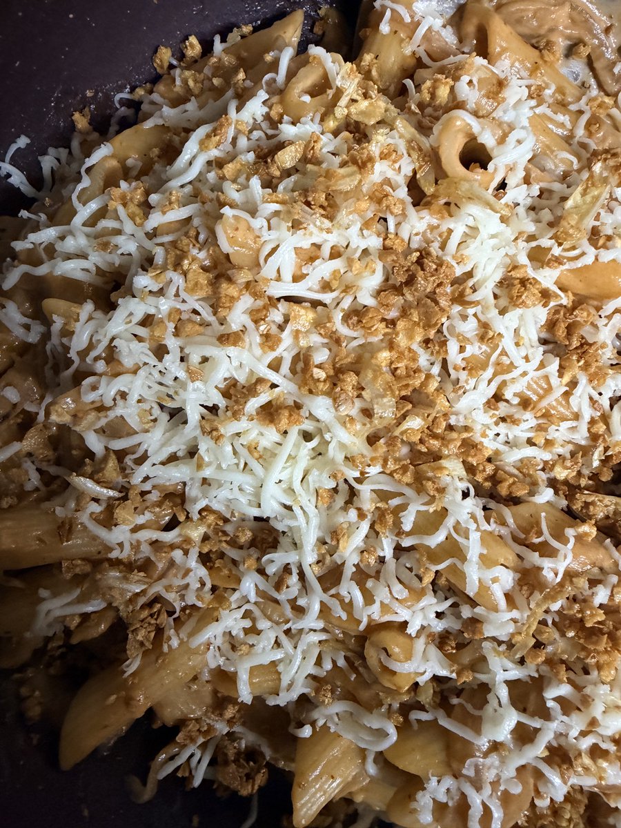 DBachhuka's tweet photo. I up my pasta game every time I cook 

Proud of myself today 🤭🥳 https://t.co/s6SNLXCSZK