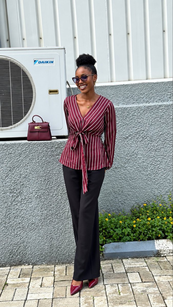 realsther01's tweet photo. A little burgundy, a little confidence✨❤️ https://t.co/zvlPynlnae
