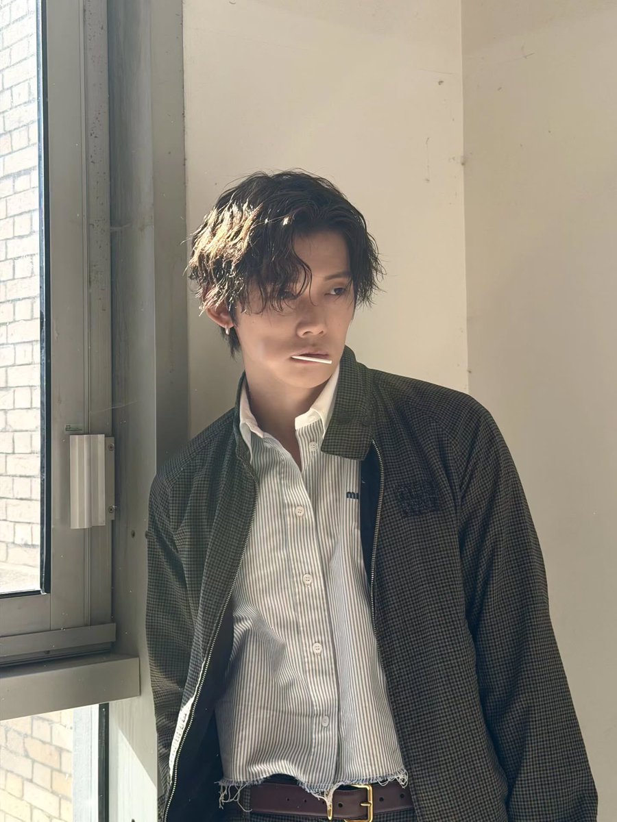 translatingTXT's tweet photo. [261004] #yeonjun (@.yawnzzn) instagram 

“bonjour

@.MiuMiu #MiuMiuSS27 #MiuMiu” https://t.co/LBC31KQW0J