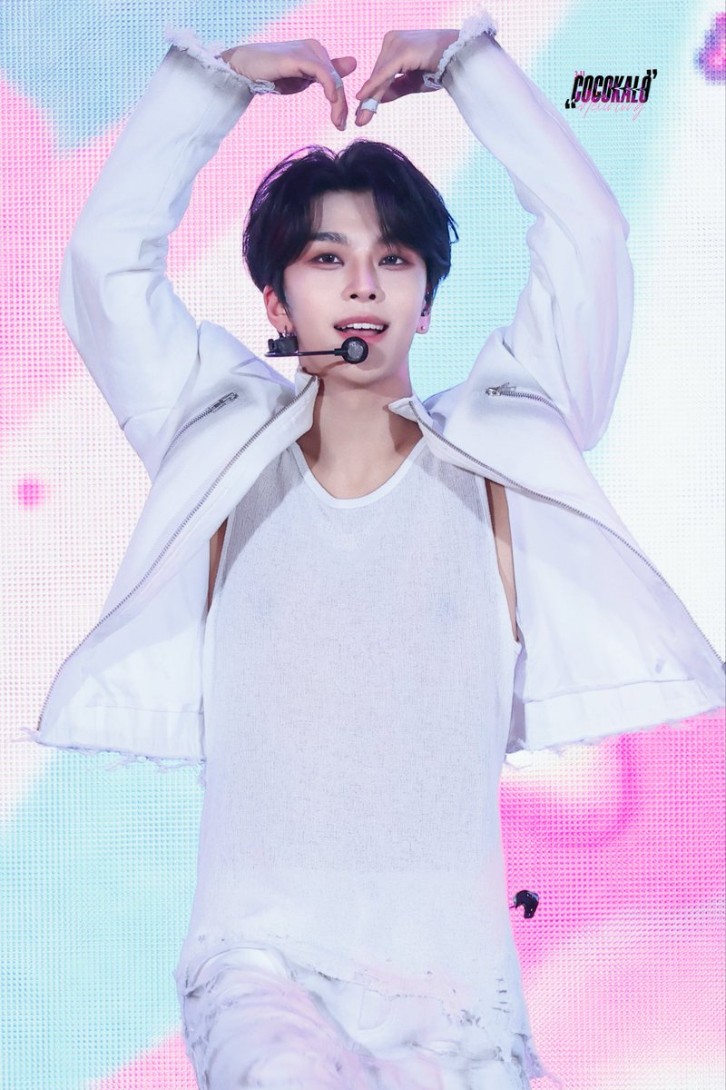 cocokalo0311's tweet photo. 261004

#허씬롱 #XINLONG #鑫隆 #씬롱 
#シンロン  #ホーシンロン  
#ALD1              #ALPHADRIVEONE https://t.co/WzC6uR8Axu
