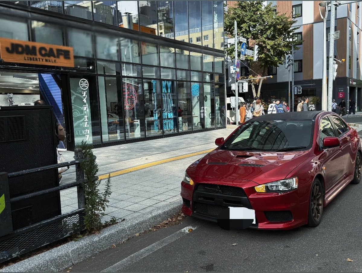 sakurai21108's tweet photo. ここで写真撮ってみたかった
複数台でもとってみたい
#JDMcafe
#JDM
#LancerEvolution
#EVO
#ランエボ
#エボ
#エボテン
#ランサーエボリューション
#sapporo https://t.co/yk3GvLlYPS