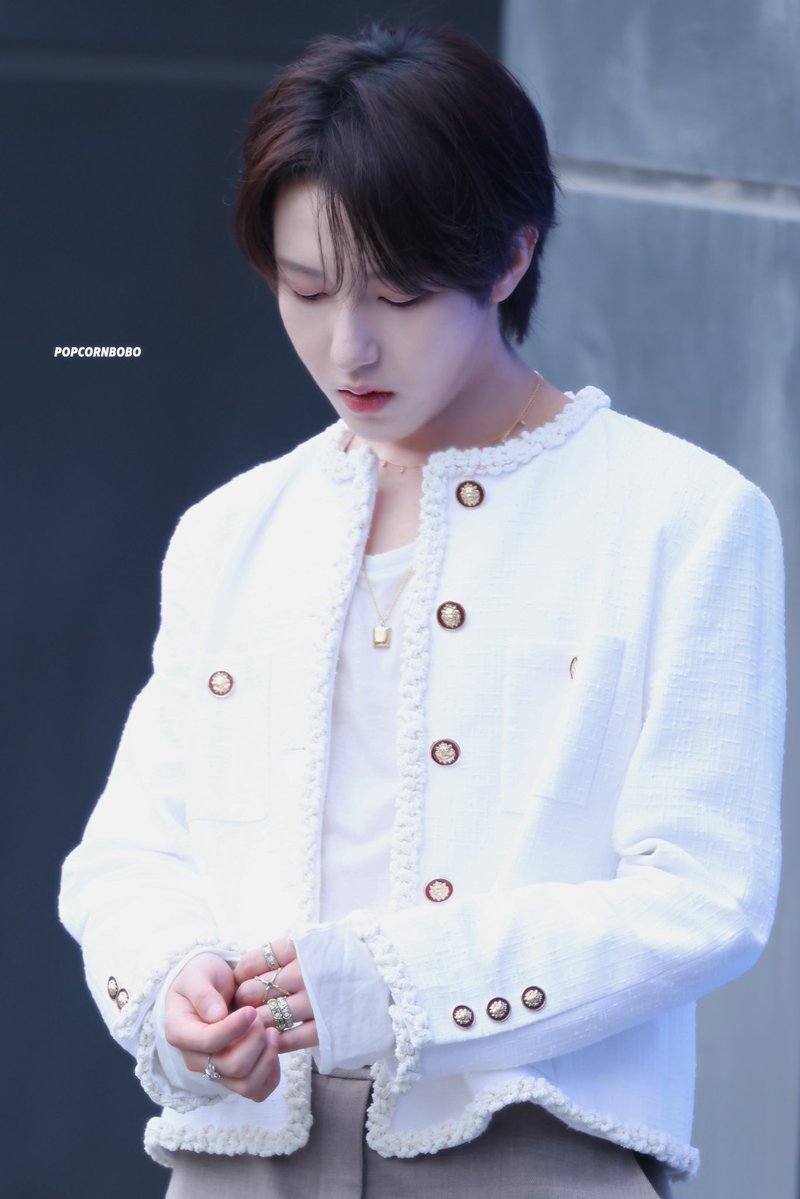 POPCORNBOBO323's tweet photo. 261002 #RENJUN #런쥔 

💗🏹 https://t.co/7DcbQpAsKB