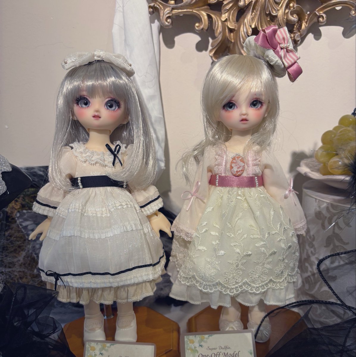 _azuki_93's tweet photo. 窓にワンオフさん見に行ってきました。幼ちゃんかわいい💕
念を込めて投票してきました🙏🌟 https://t.co/5ihZV7zK9B