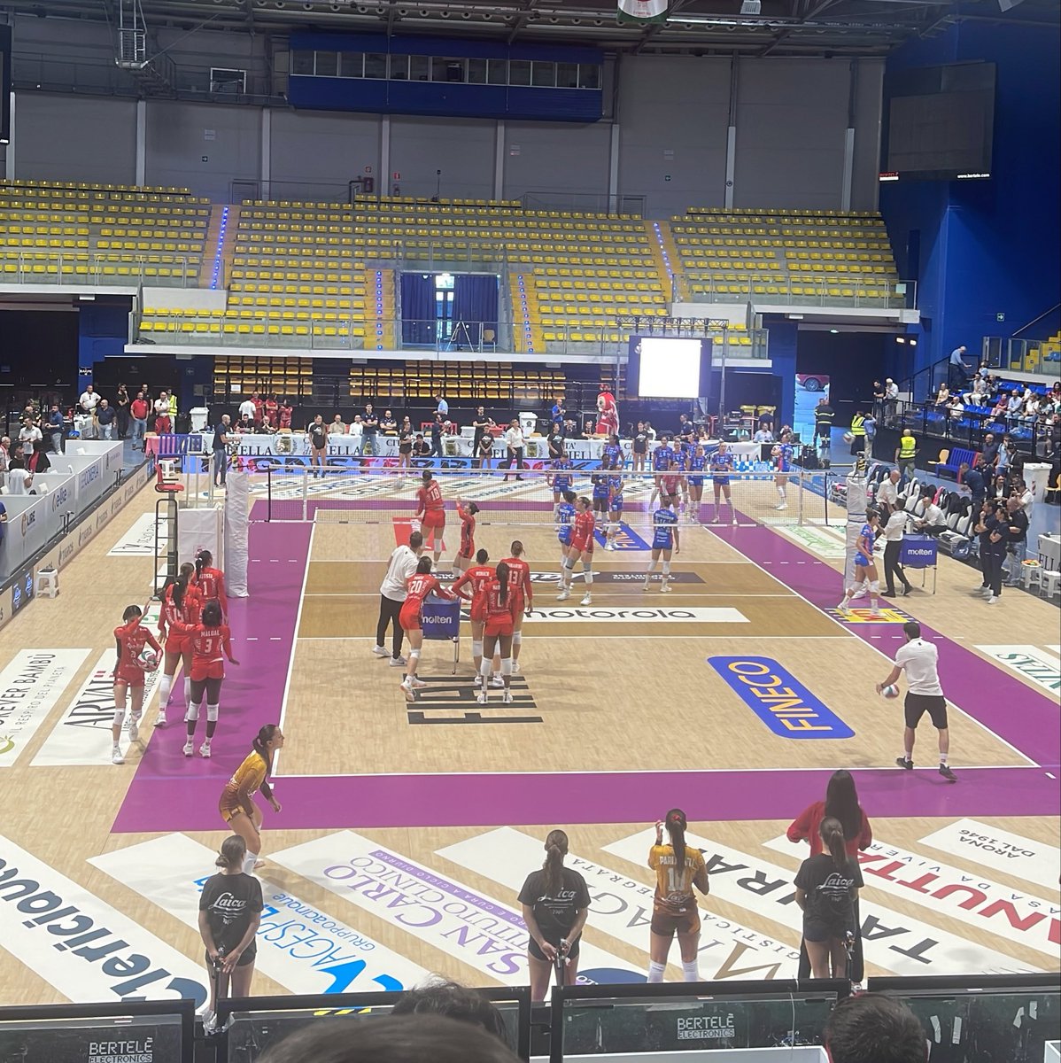 DanieleVolpe7's tweet photo. È quel giorno!
Diamo 🦋
Buon campionato a tutti #LVF #Volleyball https://t.co/7Z497g3Lsm