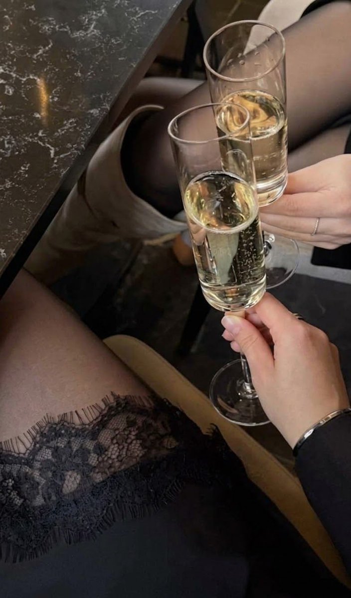KristinaGo658's tweet photo. 🍷ประทับใจตั้งแต่ครั้งแรกที่ปาด ซึมไว
เหมือนหายไปในอากาศ หน้าไม่มันเงาตลอดวัน"ครีมกันแดดเนื้อซูเฟล่ แห้งไว สบายผิวเหมาะกับอากาศ #รับงานสมุทรสาคร 

🌧️เดินทางนอกสถานที่ได้

💥👫ไลน์ sundae-11
รับงานบ้านแพ้ว มหาชัยทะเลไทย 
ท่าจีน บางปิ้ง บางปลา https://t.co/woX2SX8OaA