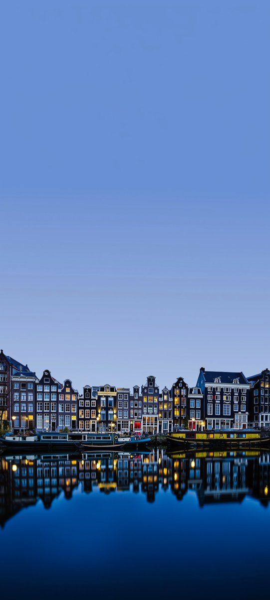 Eryth_Studio's tweet photo. Lost Along the Amsterdam Canals ✈️
High res link in bio https://t.co/k9dCjip8Gj