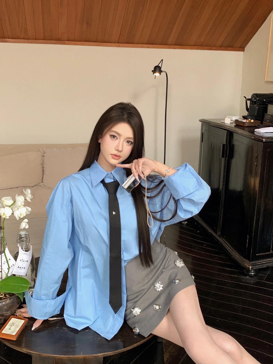Jayky6668's tweet photo. Korean-style campus style https://t.co/82tkKQeO8L
