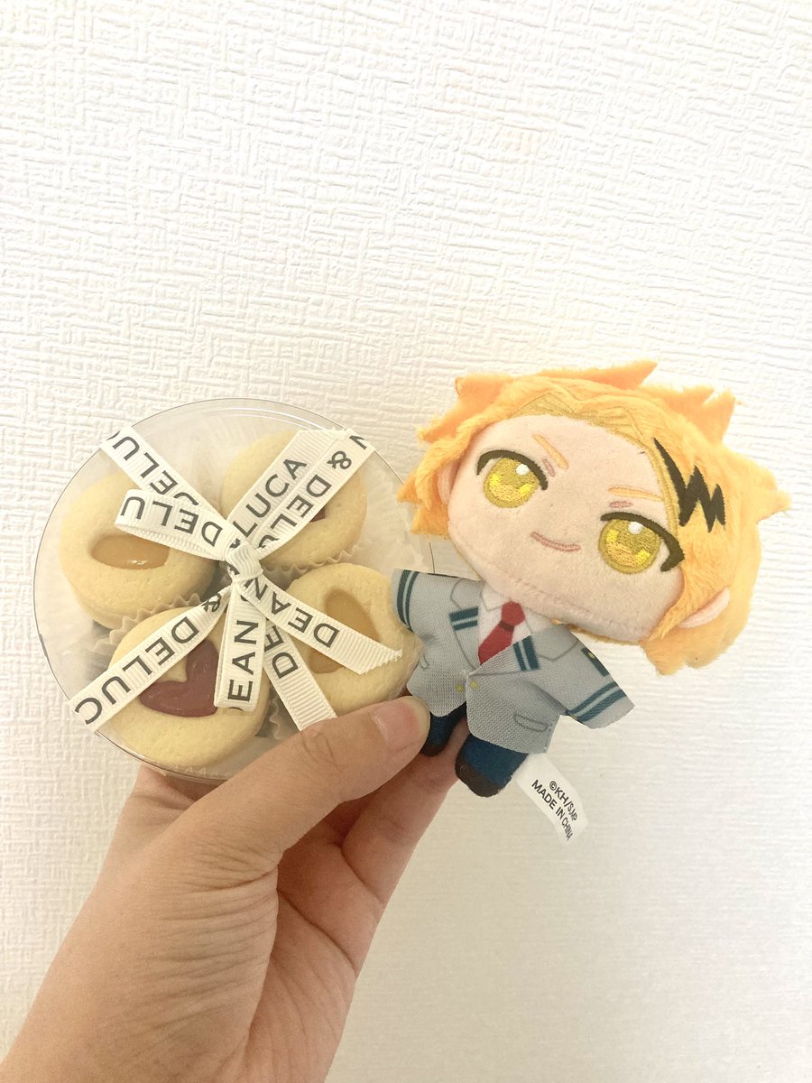 prettykusobba's tweet photo. お紅茶とおクッキーいただきましたわ😻 https://t.co/jb1jmX3zAo