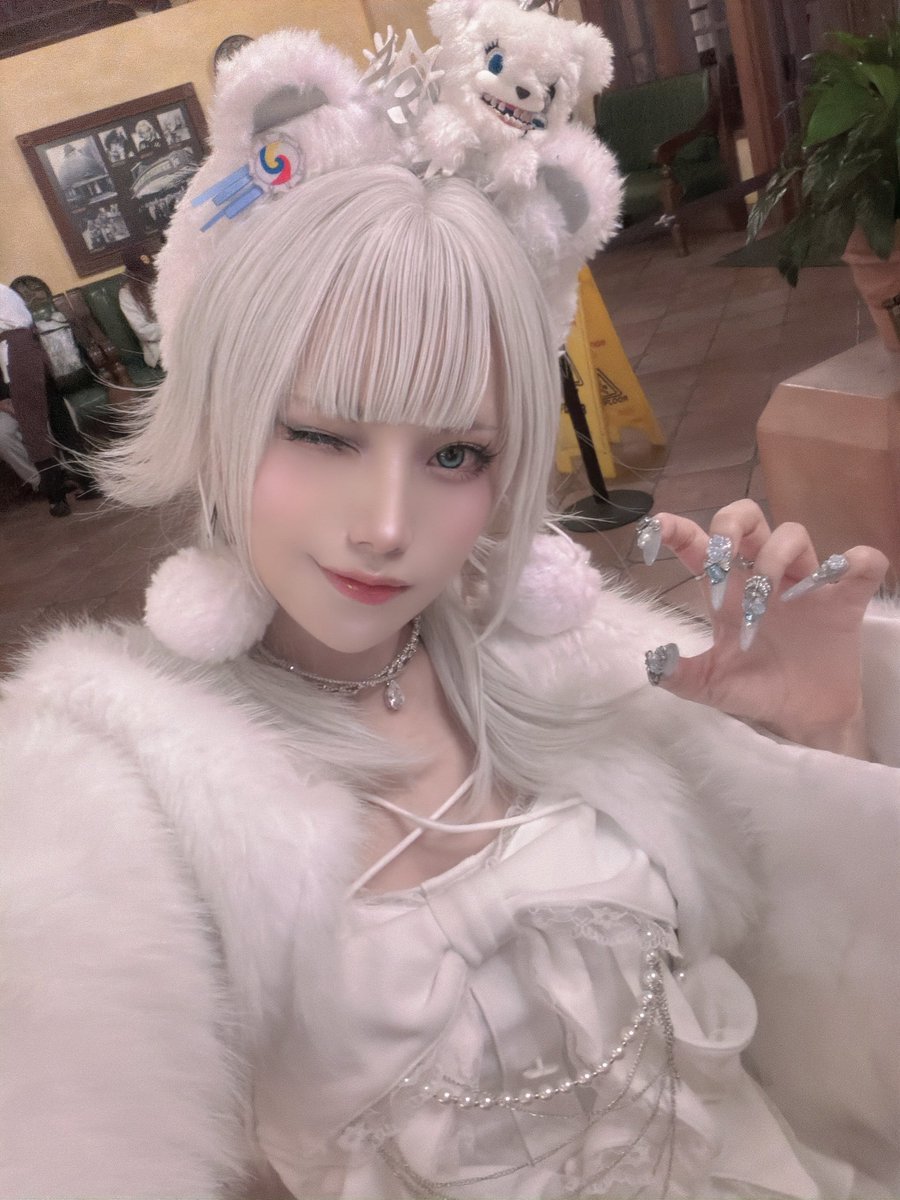 Akase_Official's tweet photo. USJハロウィン行ってきた❕❄️⋆.˚ https://t.co/a5ShuoyD81