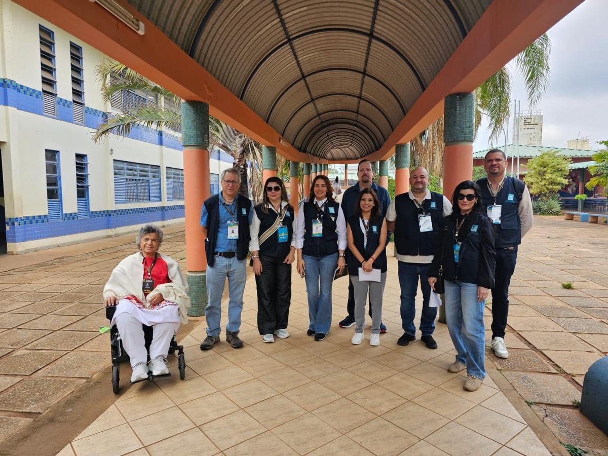 juntacentral's tweet photo. Una delegación de la Junta Central Electoral participa en dos Misiones de Observación Electoral (#MOE) de la @UNIORE, desarrolladas de manera paralela en Brasil 🇧🇷 y Paraguay 🇵🇾.

En Brasil, donde se celebran las Elecciones Generales, participa el presidente de la #JCE, Román Jáquez Liranzo, junto al asistente especial de presidencia, José Ramírez Segura. Su participación contribuye al acompañamiento internacional del proceso electoral y propicia el intercambio de experiencias y buenas prácticas entre organismos electorales de la región.
