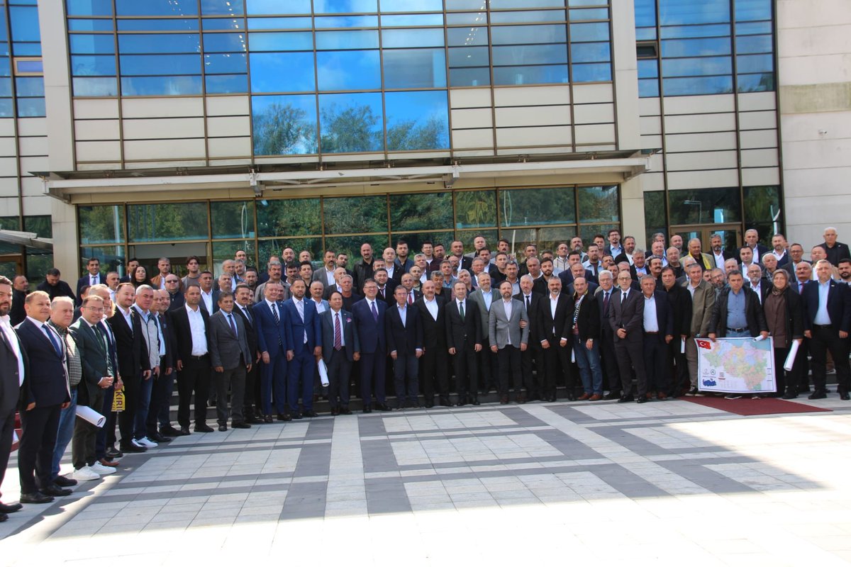 bakirkoymhp's tweet photo. İlçe Başkanımız Sn. Turgut İnan ve Yönetim Kurulu Üyelerimiz, Ordu Dernekler Federasyonu tarafından Yaşar Kemal Kültür Merkezi’nde düzenlenen 15. Ordu Günleri Bilgilendirme ve İstişare Toplantısı’na katılım sağladılar.

15-18 Ekim tarihleri arasında düzenlenecek 15. Ordu Günleri kapsamında, Karadeniz’in incisi Ordu İstanbul’da buluşacak.

Nazik davetleri ve misafirperverlikleri için Ordu Dernekler Federasyonu’na teşekkür ediyor, organizasyonun hayırlı ve başarılı geçmesini diliyoruz.
