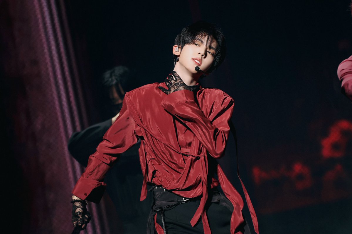 HANYUJINTURKEY's tweet photo. (3/4)

#HANYUJIN #한유진 #AND2BLE https://t.co/6jNZ9U0Pso