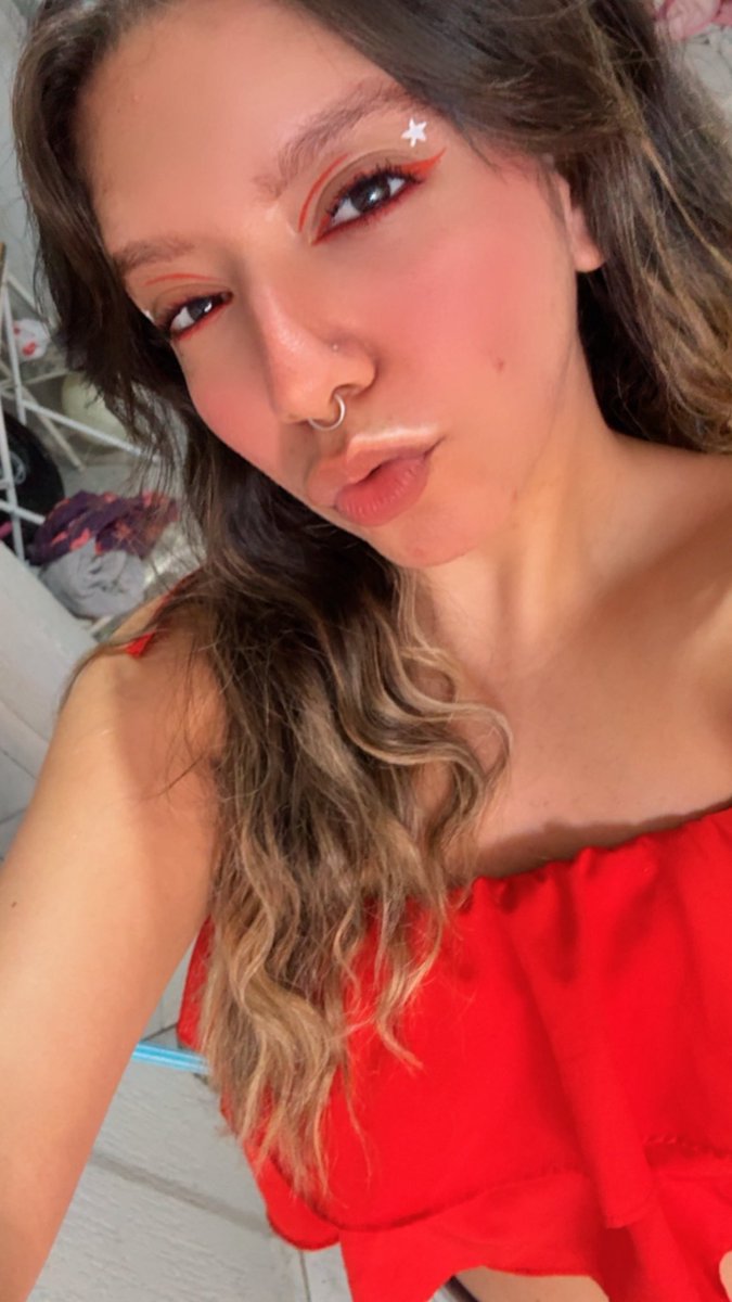babicowto's tweet photo. INDO ALI VOTAR SECRETAMENTE HEIN GALERA 🌟❤️

finalmente chegou o dia de fazer o 13, tava ansiosa demais https://t.co/kqqgI3Ikj0