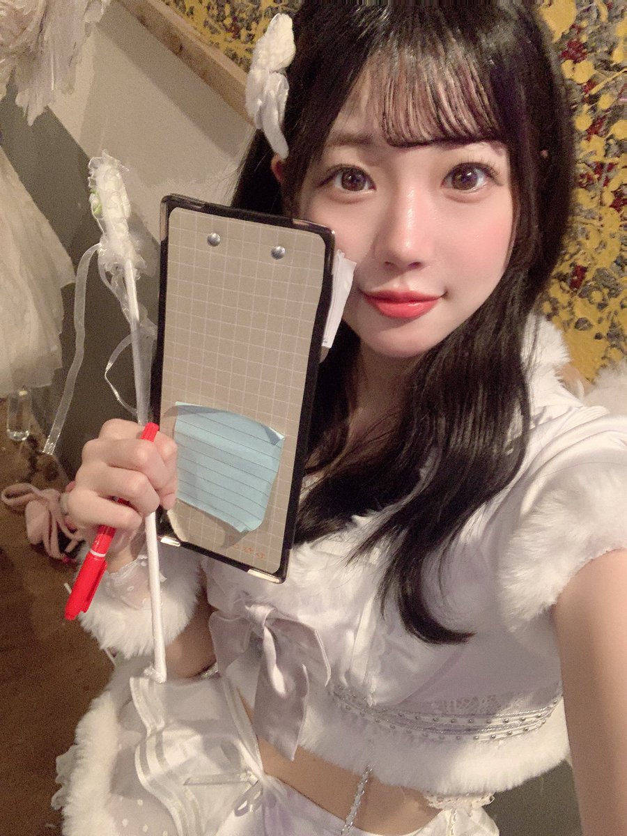 hinahi_0514's tweet photo. 天使の日らしいですね https://t.co/2zrLiaxinT