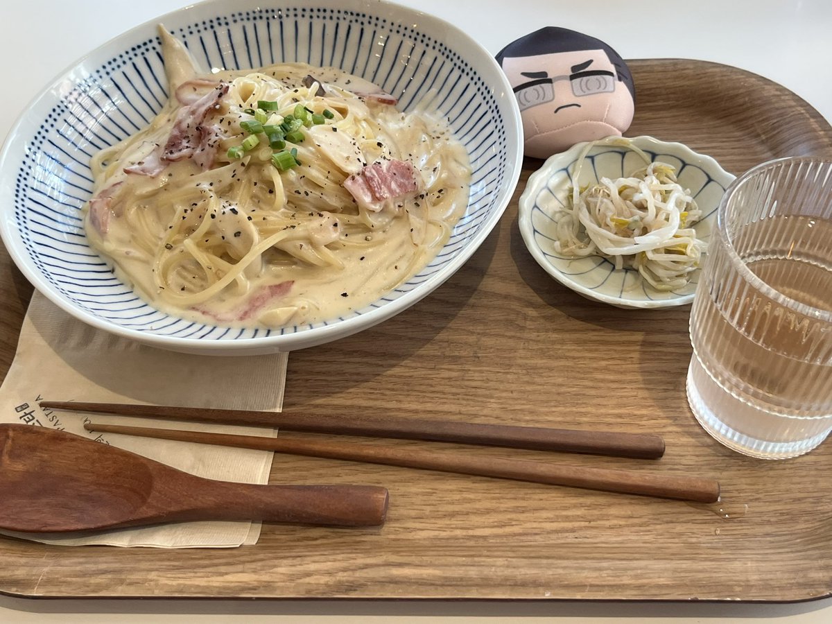 _Apple_Pencil's tweet photo. 나와서 돌아다니니까 정신상태가 한결 나아지긴 했는데
다들 왜 벌써부터 슬슬 할로윈을 준비하시는건데요 
난 아직도 할로윈을 받아들일 자신이 없다고 https://t.co/WvKIsihdAD