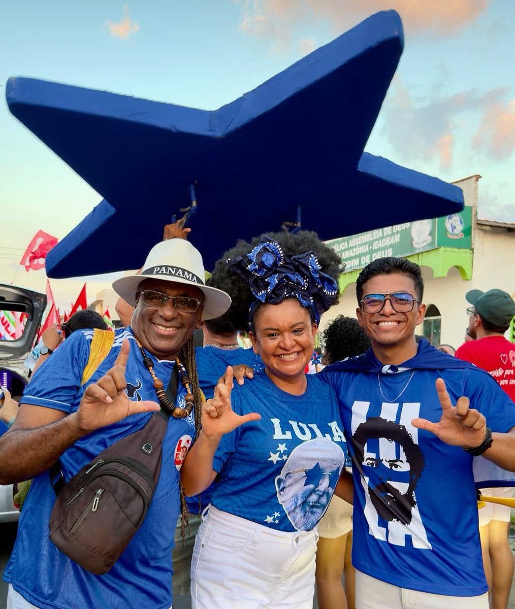 acervocapri's tweet photo. Em terra de boi-bumbá gado não se cria! 

Bora, Lula! ⭐️💙 https://t.co/Gl51cglt6L