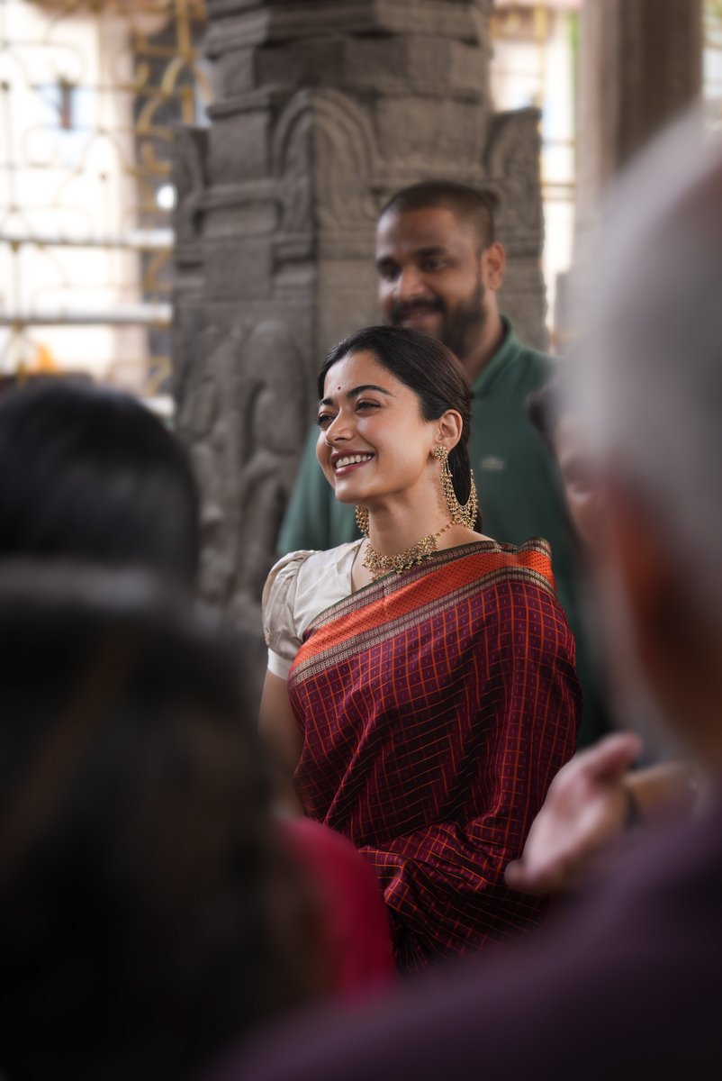 iamRashmika's tweet photo. Eternally grateful for this blessing of an opportunity! 🤍 https://t.co/epnkcpXSCe