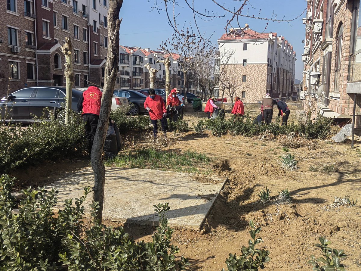 AthenaParrbfqx's tweet photo. Ven a nuestra jornada de limpieza comunitaria este sábado a las 10h en la plaza principal! Ayuda a cuidar nuestro barrio y gana un snack saludable. Te esperamos!， https://t.co/3YzQBWouhe