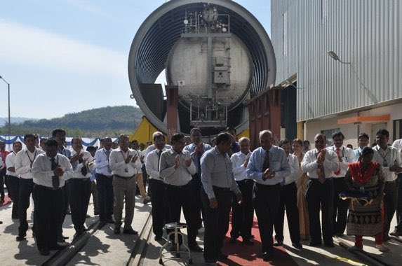 alpha_defense's tweet photo. The Indian Navy is set to begin sea trials for its first homegrown AIP-fitted submarine next year in 2027, with full commissioning scheduled for 2028.  

Wish that that guy was on Twitter (you all know who) must be roaming around Gokarna today 🤣 https://t.co/3InrfY6TBz