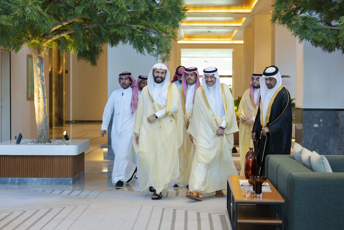 MojKsa_EN's tweet photo. Minister of Justice H.E. Dr. Walid Al-Samaani took part in the 36th Meeting of GCC Ministers of Justice in Bahrain to discuss strengthening judicial and legal cooperation among member states. https://t.co/BEV72gzv8O