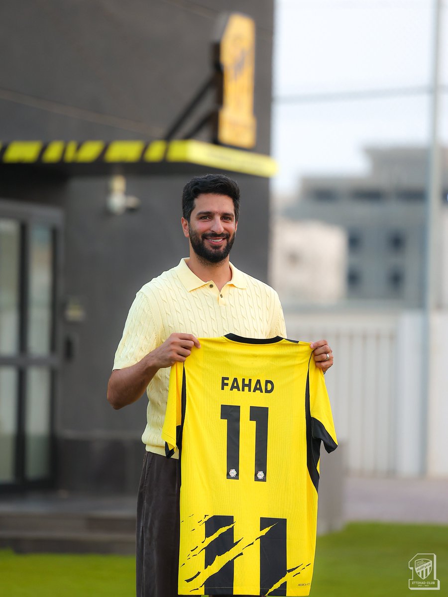 ittihad's tweet photo. أبو صقر في المكان اللي يوده 🤩💛
هـلا الأنصاري هـلا 🇰🇼 https://t.co/JQTZlMovnK