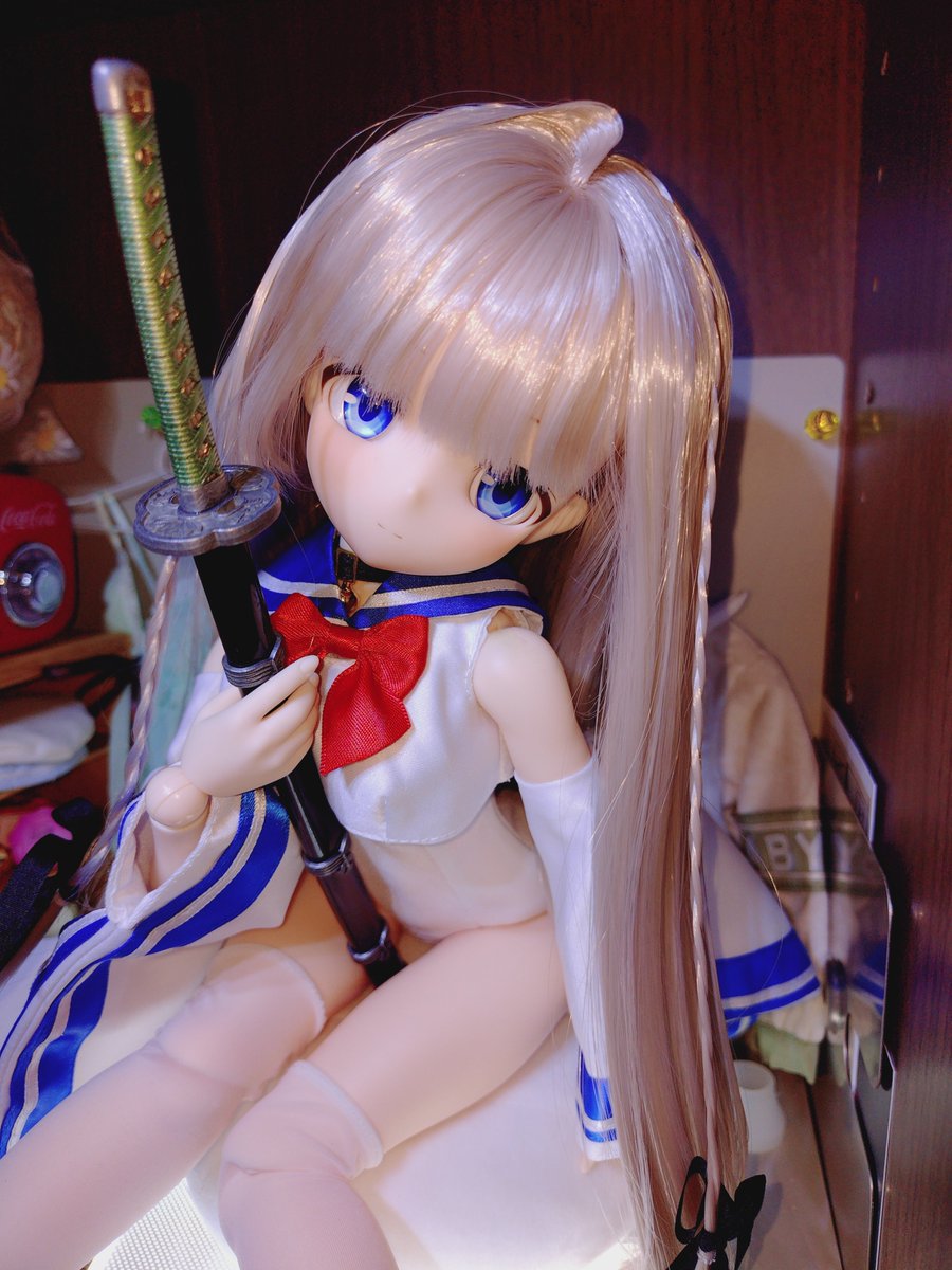 SP_filyna_doll's tweet photo. 【番外編？】
わ…？

#うちのこかわいい
#Rosenliadoll
#DOLLBOTアウトフィット

王道といえば王道な組み合わせ。 https://t.co/vxMoTA5hG7