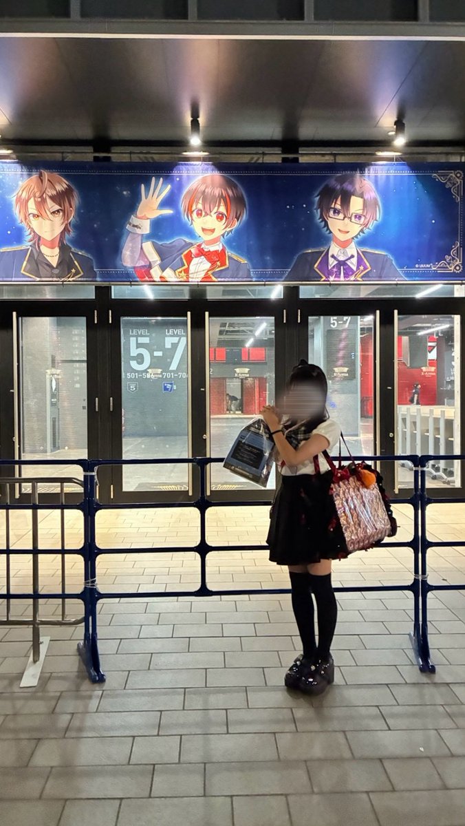 moke3034's tweet photo. #ゆあんくん #えと ちゃん🎶
Kアリ通しで参戦してきた😻
dayは沢山泣いた😭最初の演出で泣いて同行の子と肩寄せてた🥹
新曲も本当に感動した> ̫ <感動をありがとう😭
nightはもう終わっちゃうんだなっていう悲しさで溢れてた😭nightはファンサくれたから後悔無しだよ👊
@YuaPyoon @eto_cp #からぴち https://t.co/Cj0L23hYuR