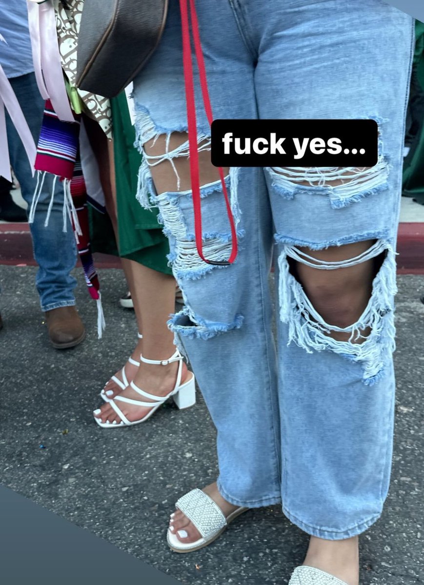 latinskingoon's tweet photo. #latinafeet #goon #feet #creepshot https://t.co/exvmL3Q5KA