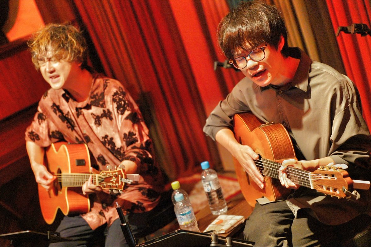 amaioku_suri's tweet photo. ワンマンライブ 四季折々 冬の宴　
ありがとうございました。

生音ライブならではの、繊細でシビアな音作りの空間。

みんなの温かな見守りが心を解いてくれました。宝物のような想い出がまたひとつ。

みんな健康でいられますように。
アマオクで人間ドックに行きたいと思います。 https://t.co/syyOaDLV5i