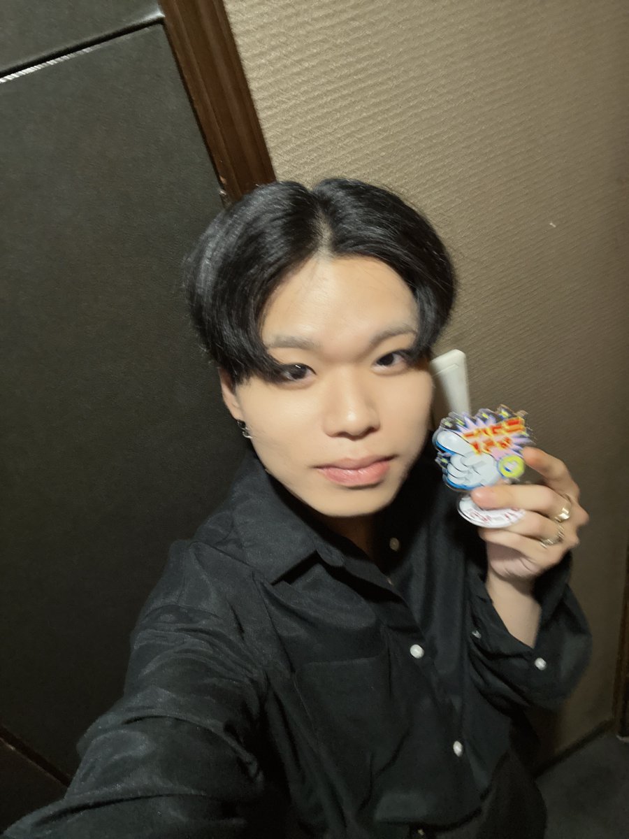 sawada_nicobar's tweet photo. 澤田24時〜いてます✌️イメチェンしたので見に来てね🎶 https://t.co/O0LROOq9tR