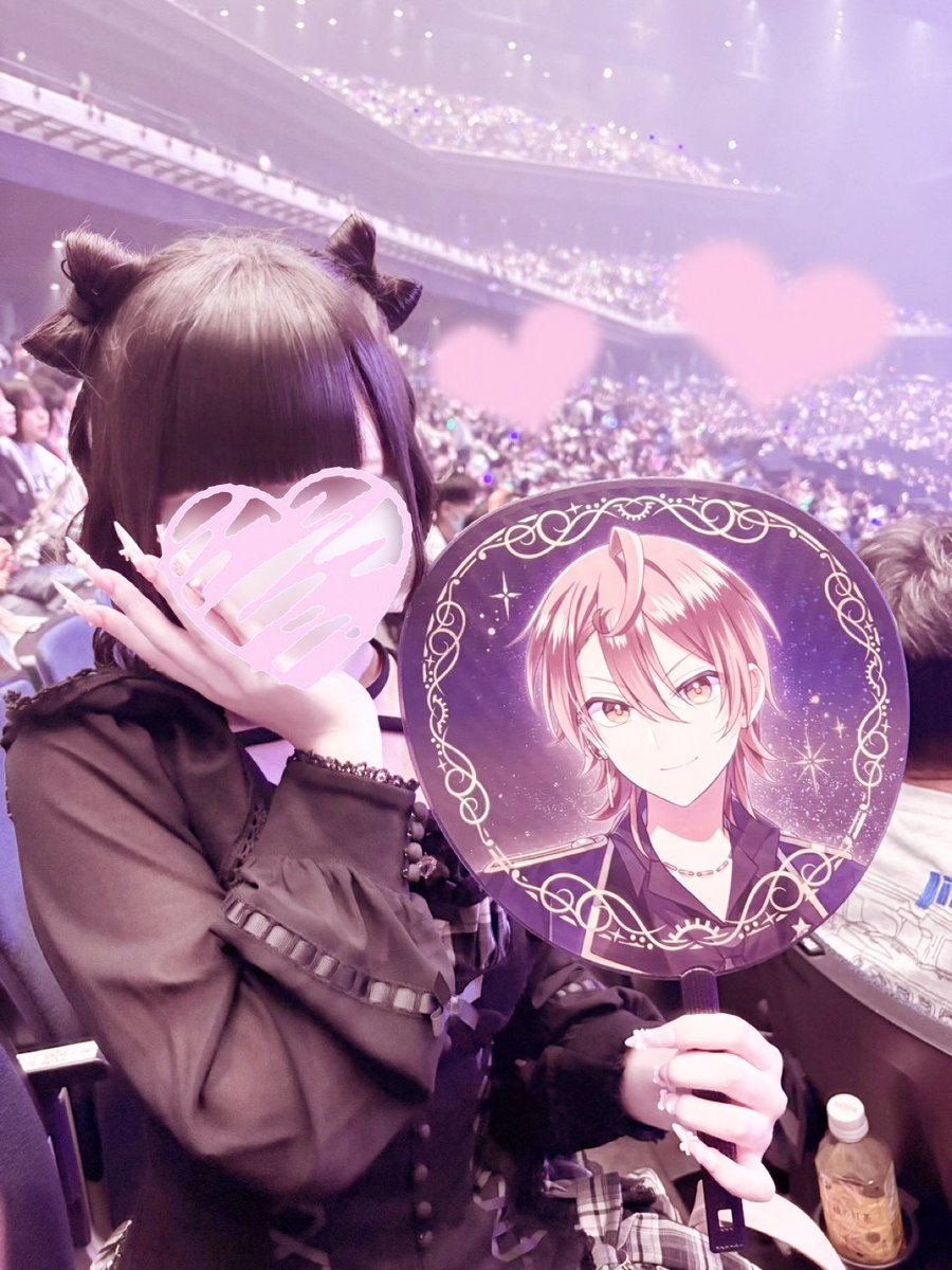 nymnyann's tweet photo. #うりさんあのね ♡@Aouri_cp 
 #からぴちパラダイス2026 初公演Kアリーナおつかれさまでしたᖛ ̫ ᖛ )⟡💕ファンミぶりにうりさんにあえてほんとにうれしかったし終始おもしろくてとってもたのしめました( •̥  ̫ •̥ )
うりさんのぱんだ進化しててびっくりした⬅️かわいい
新曲もたくさんきけてうれしかった(iAi)
からぴちに出会って、すきになってからずーっとしあわせをたくさん貰いすぎてるよーいつもほんとにありがとう.  ̫ .すきになって本当によかったって心の底からおもってます。。。
うりさんがわたしたちリスナーにしあわせをくれてる分わたしもうりさんに感謝の気持ちをたくさんつたえます(ᐢ.  ̫ .ᐢ)✋🏻
いつもしあわせをくれてありがとうこれからもずっと応援してるよ( ᴗ ̫ ᴗ )ᶻᶻᶻ東京ドーム絶対に叶えようね、ずっとだいすき！
#からぴち #うり さん