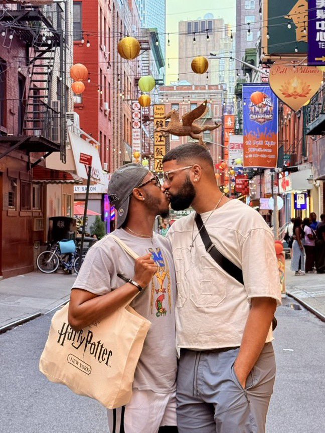 Blkgaylord's tweet photo. https://t.co/c0swenuphl