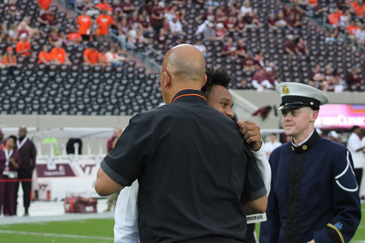 VTScoop247's tweet photo. Friday photos #3!

#Hokies https://t.co/ZbIvtKy1IL