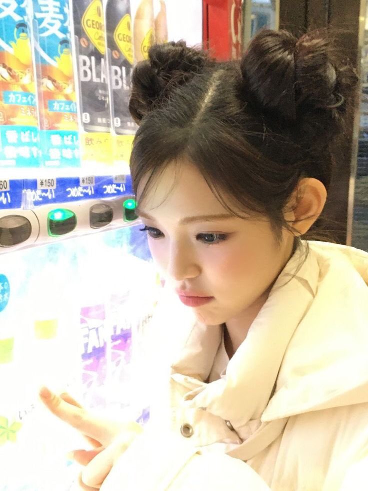 sillyahuy's tweet photo. “Yah yang itu abis.” https://t.co/Xu5ieS1MHV