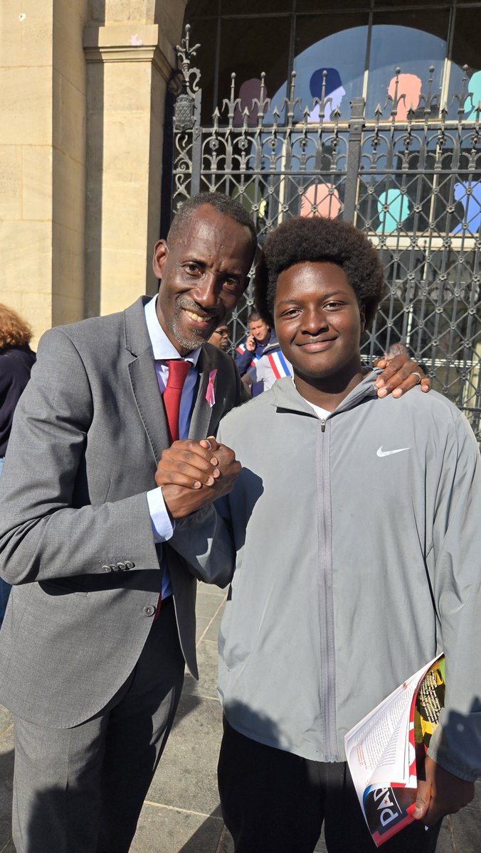 SeydouB2r's tweet photo. Avec Le Maire du Peuple cet après-midi ‼️ https://t.co/Icu5tRMpp5