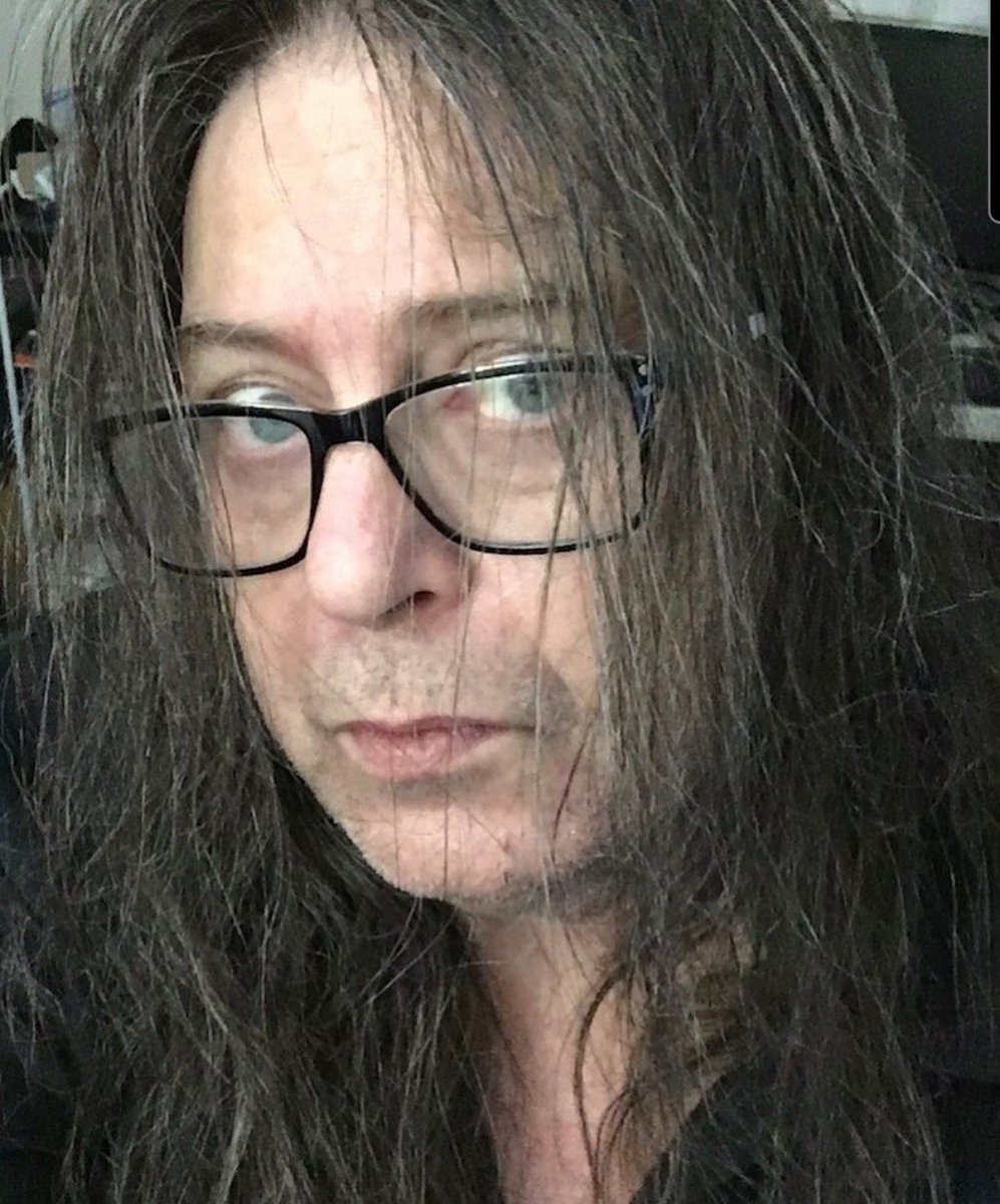 32e32e115123's tweet photo. @CrypticsNexus @GD44vh This is him, i found it on a insta named @gdawson44 which is linked to a youtube account named gd44. https://t.co/g5VOLeEQXp