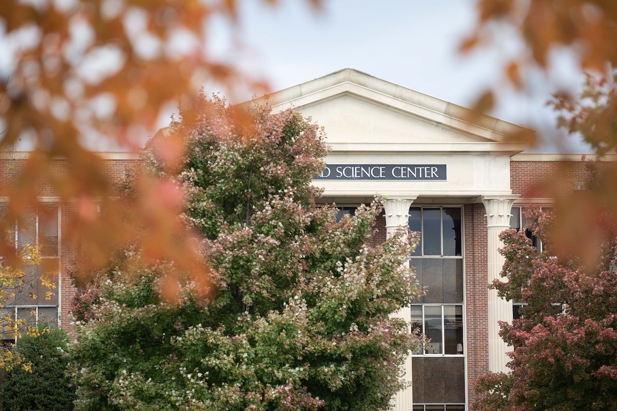 lipscomb's tweet photo. "Consider it pure joy, my brothers and sisters, whenever you face trials of many kinds." - James 1:2 💜 https://t.co/NltMuhWltb