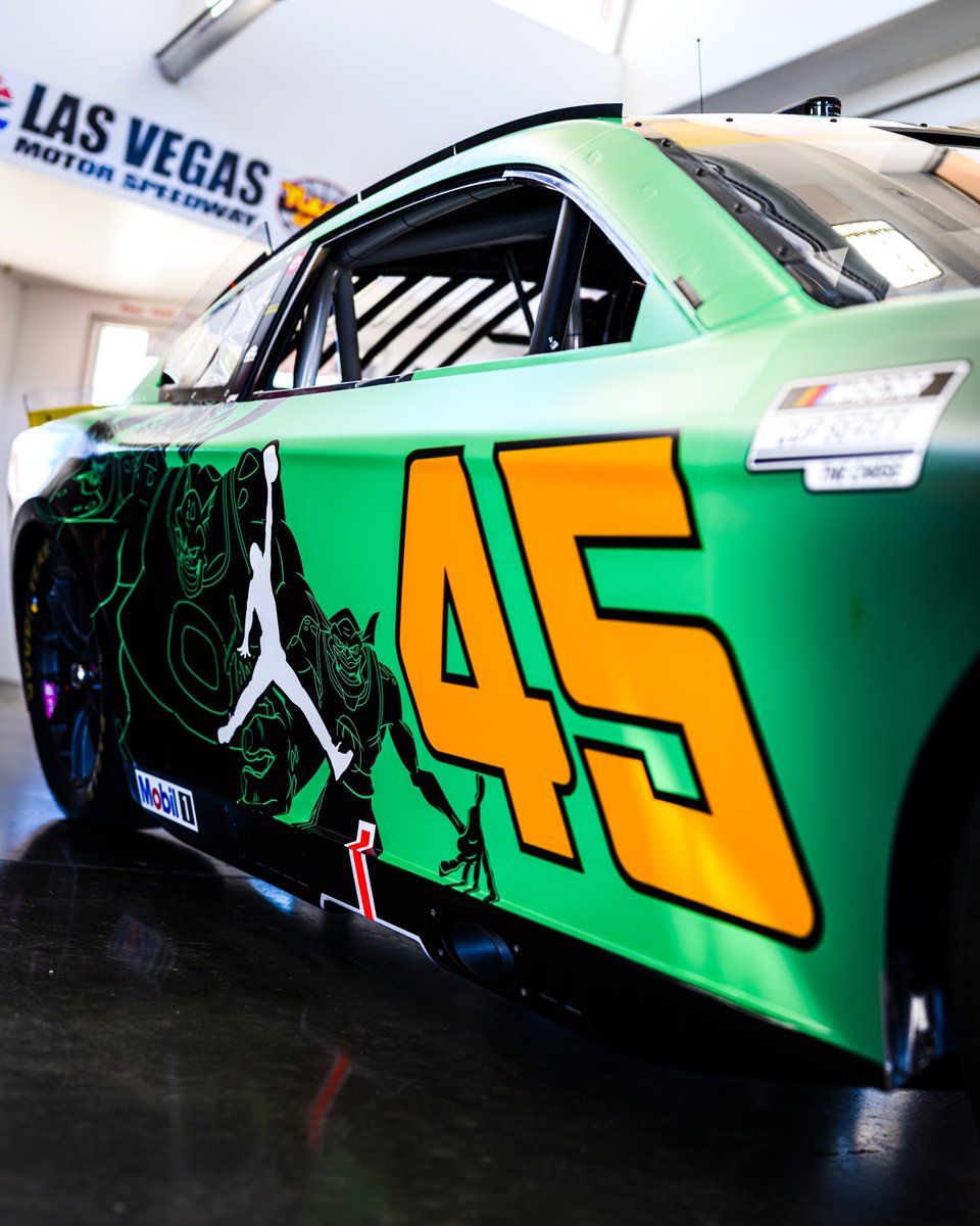 NASCAR's tweet photo. Here come the Monstars. https://t.co/cPfI211iua