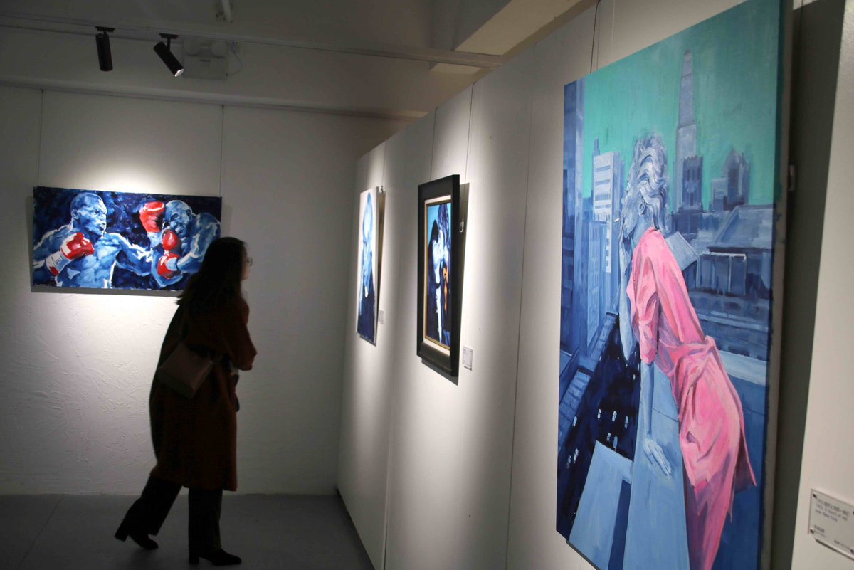 BrooklynnAprks's tweet photo. Descubre la magia del arte local en nuestra exposición de esta noche: pinturas, esculturas y encuentros creativos te esperan, ven y sumérgete!， https://t.co/1f5dRGTrk4