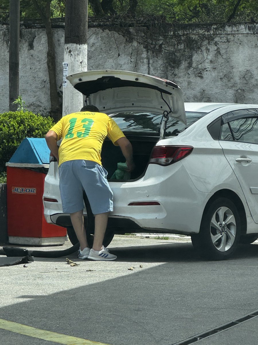 feliproenca's tweet photo. Bugou minha cabeça https://t.co/TU6pDNc9UD