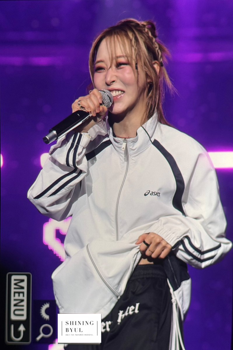 shiningbyul1222's tweet photo. 261004 마마무 WORLD TOUR [4WARD] in 홍콩 프리뷰3

보고싶어요🫶

#마마무 #문별 #MAMAMOO #MOONBYUL https://t.co/ocBhT2q1jL