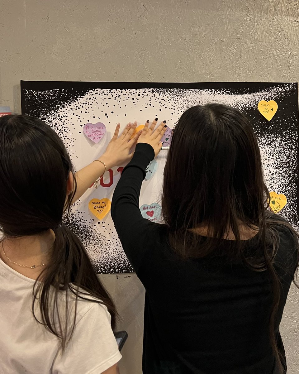 hello82DALLAS's tweet photo. There's no time to feel DOWN, JAM 🐾
Let the Exclusive Albums and Freebies be your pick-me-up at the LAST DAY of the JO1 'ANIMAL' Album Release Event in DALLAS!

📅 10/2 - 10/4 | 10AM - 4PM
📍 2401 S Stemmons Fwy Unit 1090, Lewisville, TX 75067

@official_jo1
#JO1 #JO1_ANIMAL #hello82 #hello82DALLAS