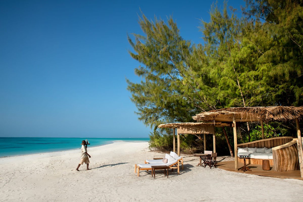 travel4bubbles's tweet photo. Just off the coast of Zanzibar, this private island escape is the ultimate barefoot luxury experience.
#andbeyond #luxurytravel #mnembaisland #seewhatliesbeyond #sovirtuoso #virtuosotravel #zanzibar
#wellsluxurytravel https://t.co/j1cNrsMoKu