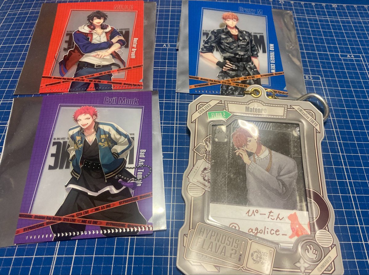 _agolice_'s tweet photo. 【交換】ヒプマイ12thライブ キッチンカー 特典 ぷちファイル 

譲:⭐︎一郎・理鶯・⭐︎空却
求:⭐︎独歩＞＞＞銃兎 各1

＊⭐︎⇄⭐︎での交換希望です。
独歩との交換決まり次第銃兎との交換希望です。
＊郵送または10/9(金)14時以降池袋駅周辺にて交換希望です。

よろしくお願いいたします。 https://t.co/qaS93mQG1O