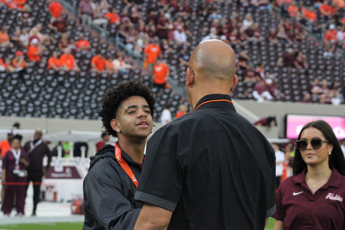 VTScoop247's tweet photo. Friday photos #3!

#Hokies https://t.co/ZbIvtKy1IL