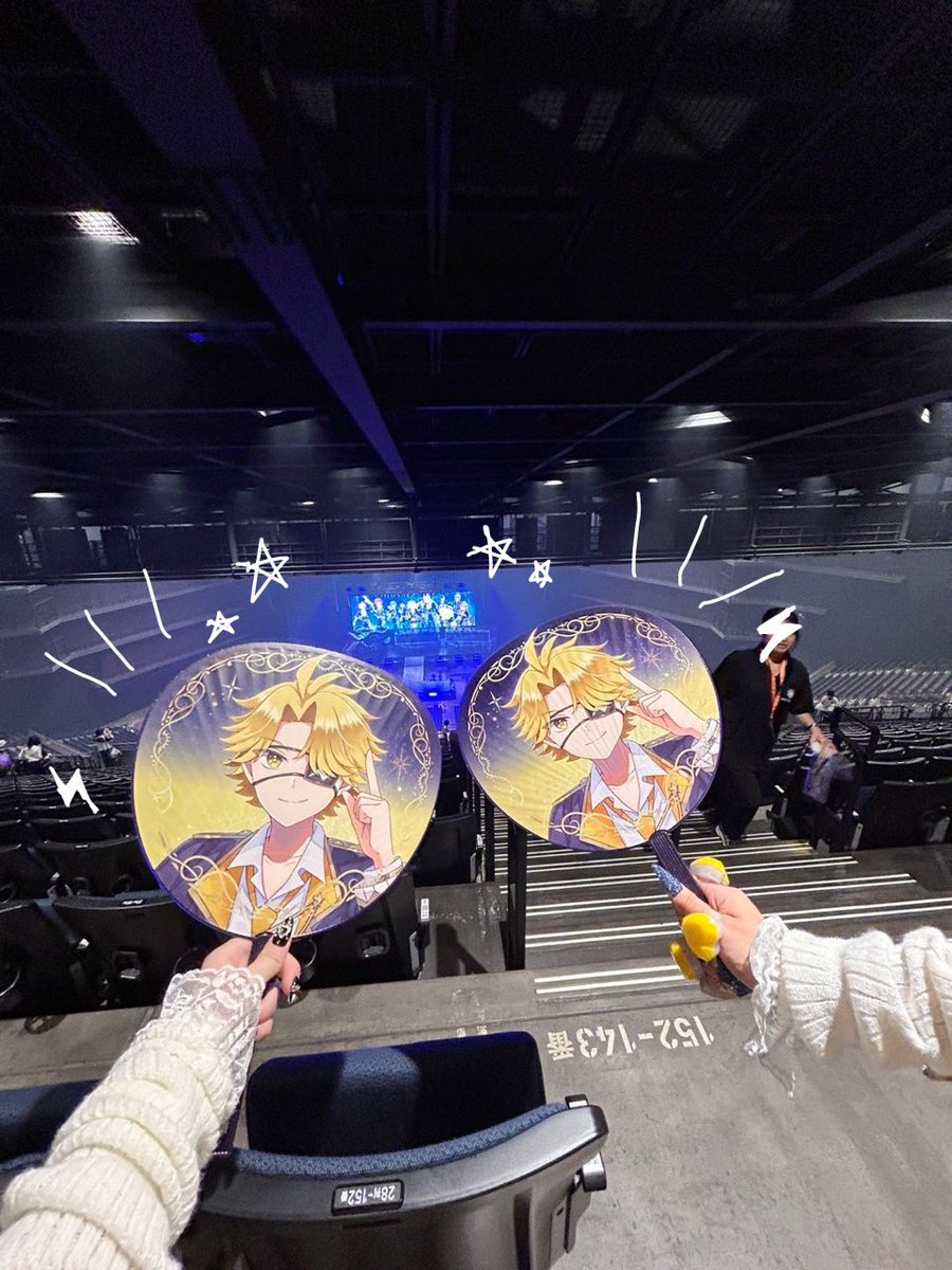 tt_3edr's tweet photo. @tattsun_Tpoint  さん⚡️

パラぴち初日お疲れ様です💛
マイヒーローのダンスの時、足上げ高すぎて笑っちゃったけどそこも可愛かった🤩
あとボード見つけてくれてありがとう😭
にゃん可愛すぎて‼️ホンマに全体的に可愛くてしんだ。
大好きだよ😻

 #たっつん
#パラぴち2026
#からぴち https://t.co/PCLiWnyfgO
