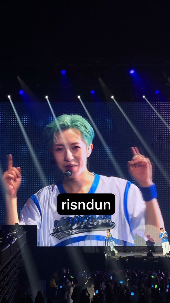 ryulrisndun's tweet photo. kangen konser tds 4 di singapore 😭 RENJUN GANTENG BANGET DISINI 😭😭😭😭 pengen liat renjun rambut ijo lagi😭😭😭😭 https://t.co/svbMB1lfjj