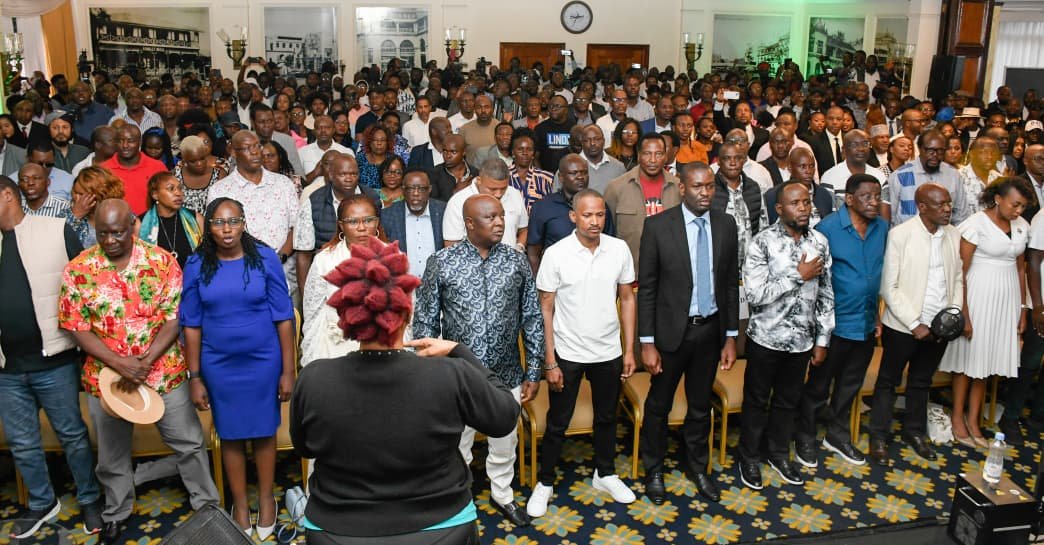 MaryK2022's tweet photo. Chama imeiva

Sifuna the presidential candidate 

Party leader

Sasa tukanyagane https://t.co/gBaKLkIlQ1