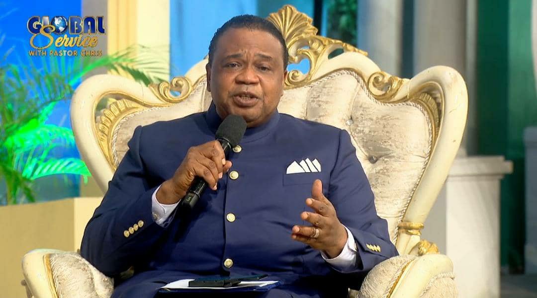 LoveworldRadio's tweet photo. HAPPENING NOW - SPECIAL SEGMENT FOR OCTOBER HEALING STREAMS‼️

The Global Communion Service With Pastor Chris. 

Stay Connected to👇

https://t.co/e4OcAObhXX

Download the Loveworld Radio App👇

https://t.co/Uuwz1IZMKy

https://t.co/sFA35texZ2

#GCS
#Loveworldradio https://t.co/oMXmenMo5G